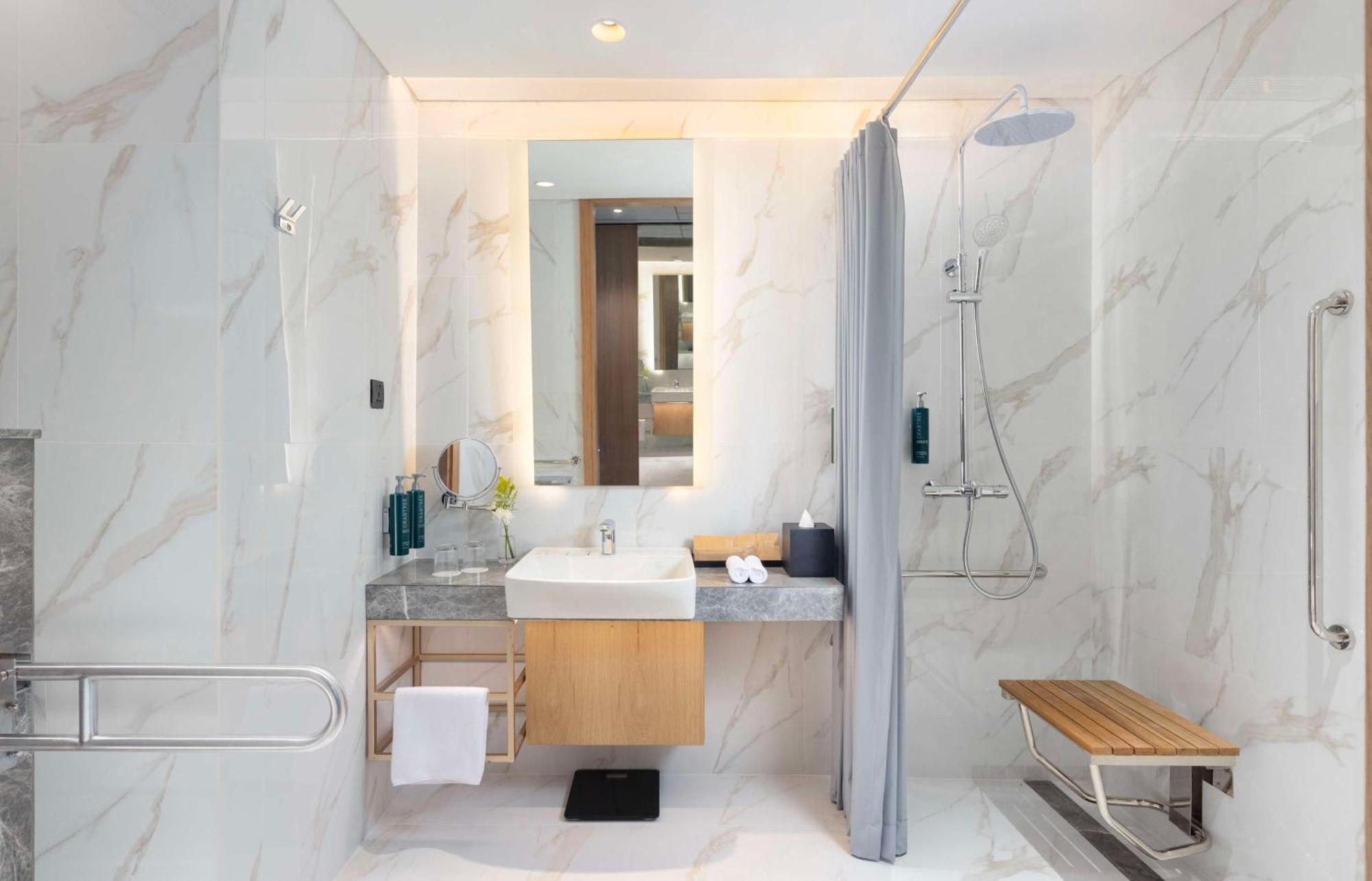 Doubletree By Hilton Jakarta Bintaro Jaya سيربونغ المظهر الخارجي الصورة